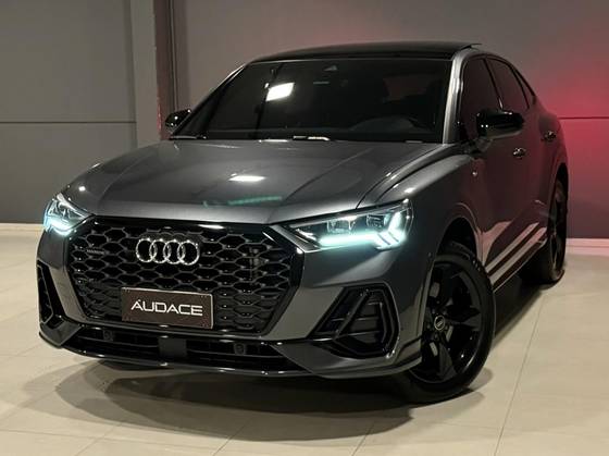 AUDI Q3 2.0 40 TFSI GASOLINA SPORTBACK PERFORMANCE BLACK QUATTRO TIPTRONIC